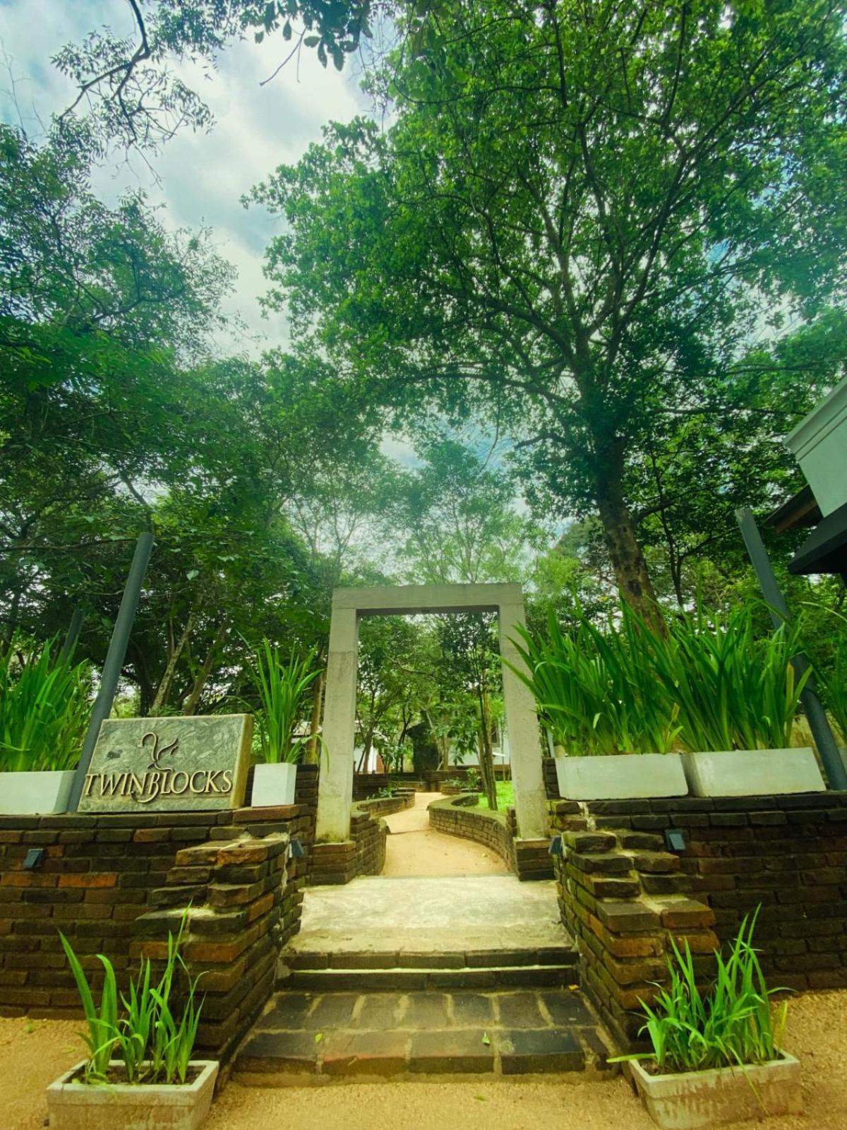 Twin Blocks Nature Resort Anuradhapura Zewnętrze zdjęcie